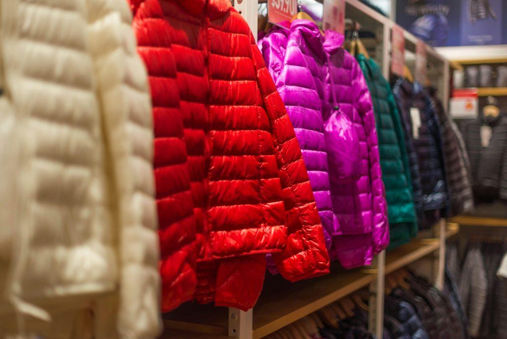 Cómo elegir las mejores chaquetas para el frío 2024