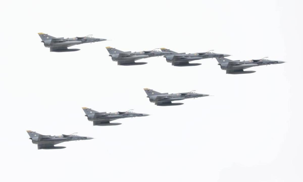 Aviones de la FAC en el desfile militar